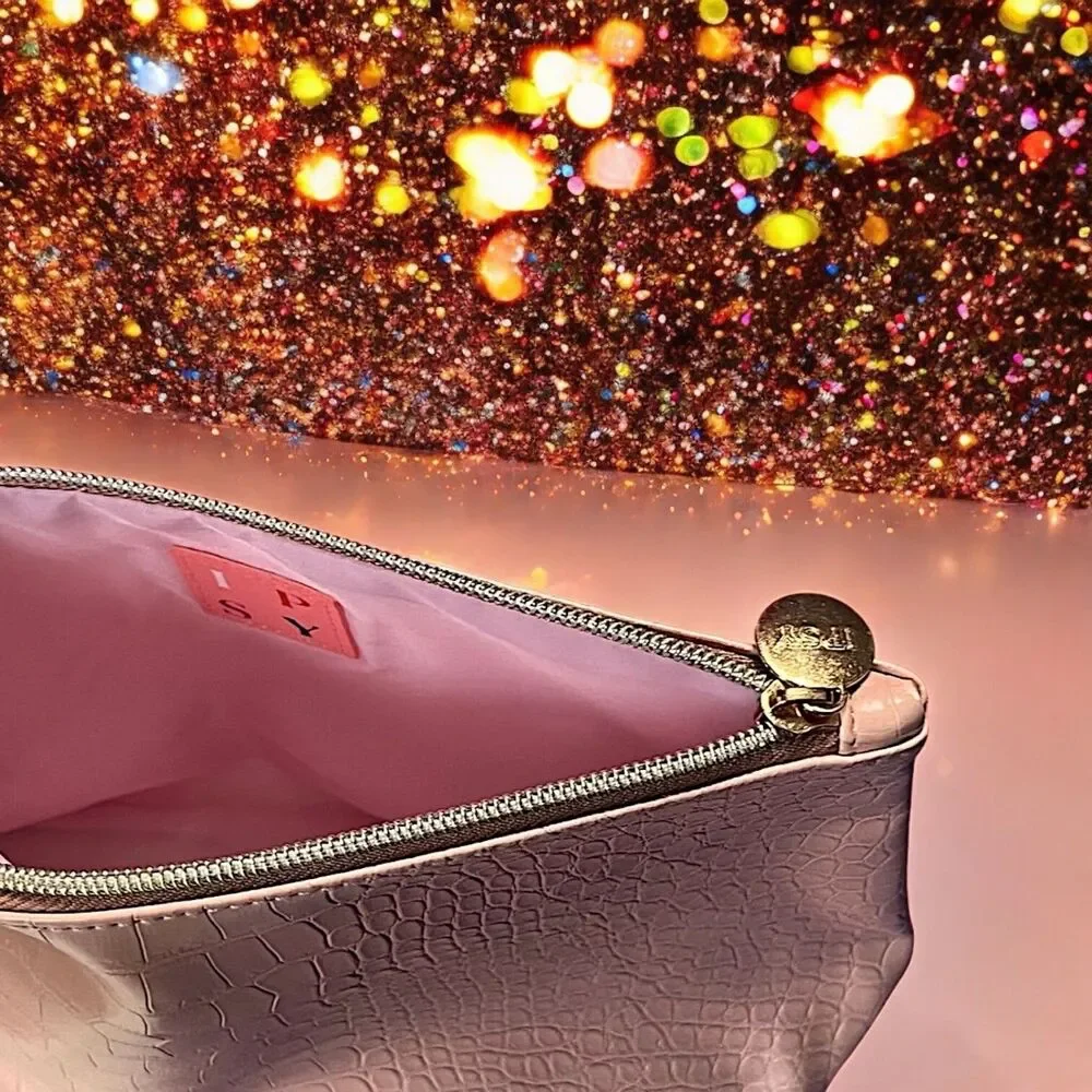 IPSY GRAND SLAM HAUL BAG New Without Tags